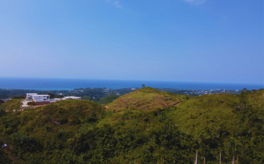 Oceanview land within Sienna project
