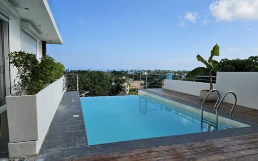 Ocean view condo in the center