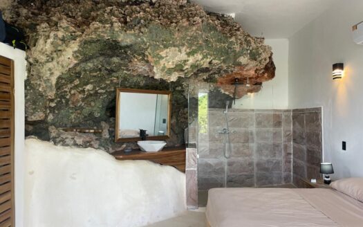 4BR Stunning Ocean View Villa in Coson with Spacious Terraces