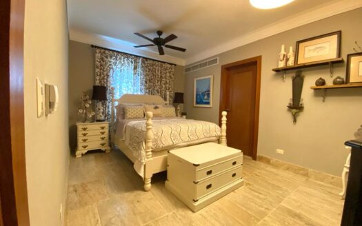 Ideal condo in luxury community
