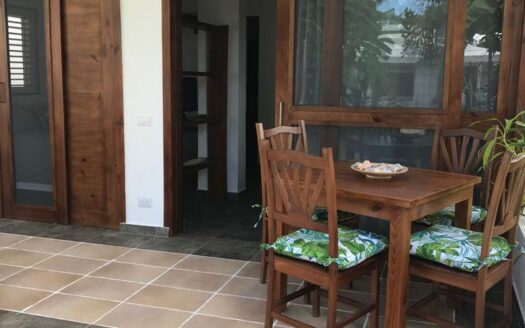 4 outstanding bungalows near the town