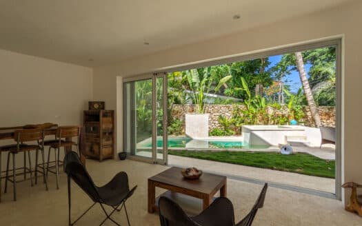 Villa with Pool and Jacuzzi at Bonita Beach
