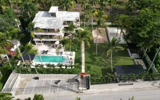 Extraordinary villa with a modern Caribbean style