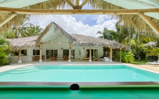 Gorgeous Caribbean style house in beachfront community
