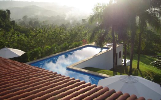 Villa ibicenca with gorgeous views in town