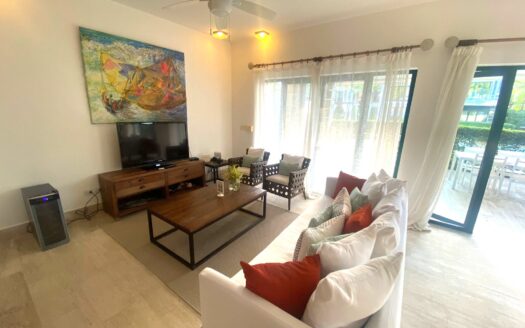Townhouse in beachfront boutique hotel