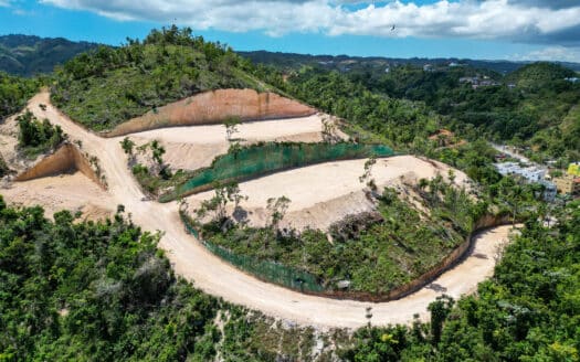 Lots ready to be built with panoramic views near town