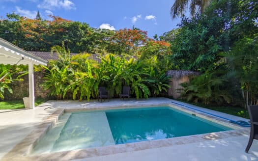 2-BR villa plus bungalow near Bonita