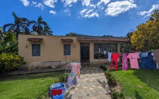 Bring your vision to life with this renovation-ready villa
