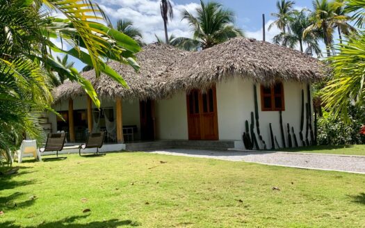 5-BR Caribbean villa in beachfront community