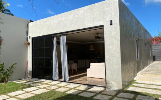 2-BR townhouse in the center of Las Terrenas