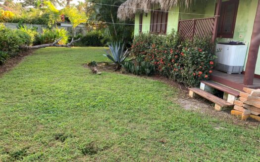 Incredible bungalow opportunity close to Bonita beach