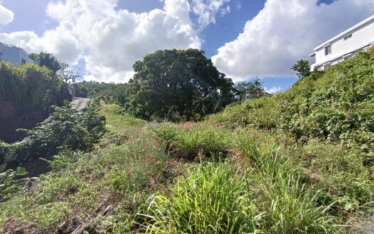 Lot with stunning views