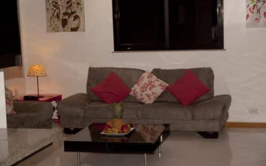 Spacious 4-BR Villa in Las Ballenas