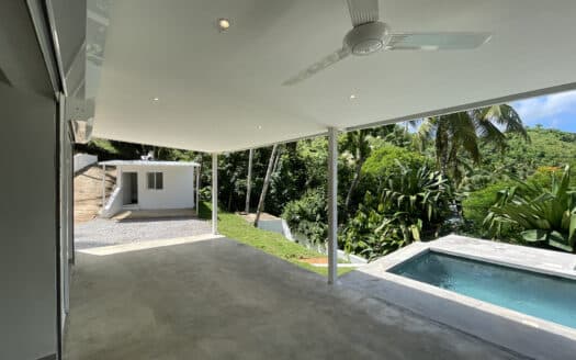 Charming Single-Story Home with Pool & Independent Studio