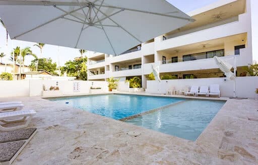 New modern condo close to the beach