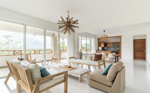 Luxury 4-BR penthouse in Coson Hills