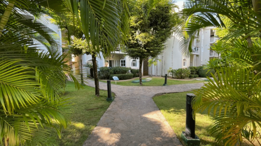 Luxury beachfront resort in the Dominican Republic offering vacation rentals for profitable investment opportunities.