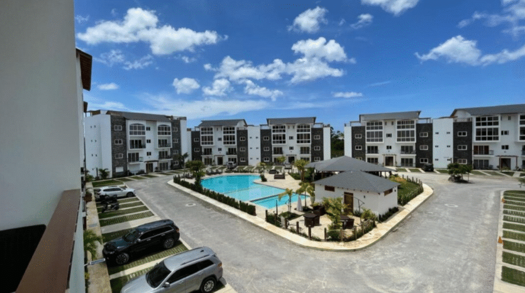 Tourists enjoying water sports and beachfront activities in the Dominican Republic, boosting vacation rental demand.