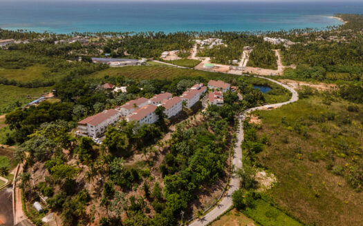 Elegant 3BR Penthouse with Panoramic Mountain Views