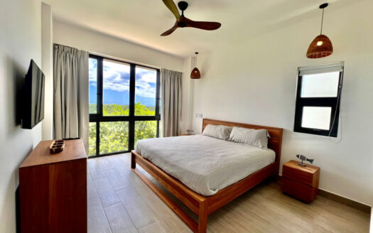 2-BR Condo with Panoramic Ocean Views in Playa Bonita