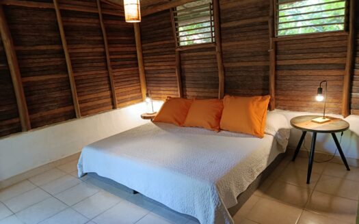 Low-maintenance tropical chalet in Coson