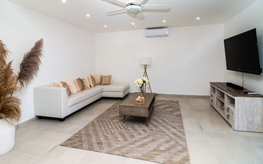 2BR condo at 70 meters from popy beach — bedroom