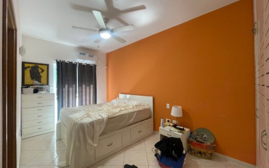 2BR condo steps from Popy Beach